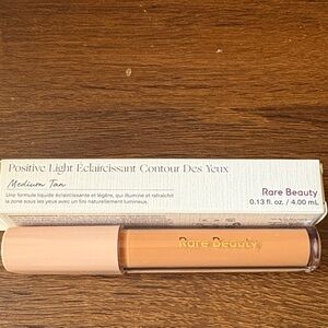 Rare Beauty Positive Light under eye brightener new with box in Medium Tan